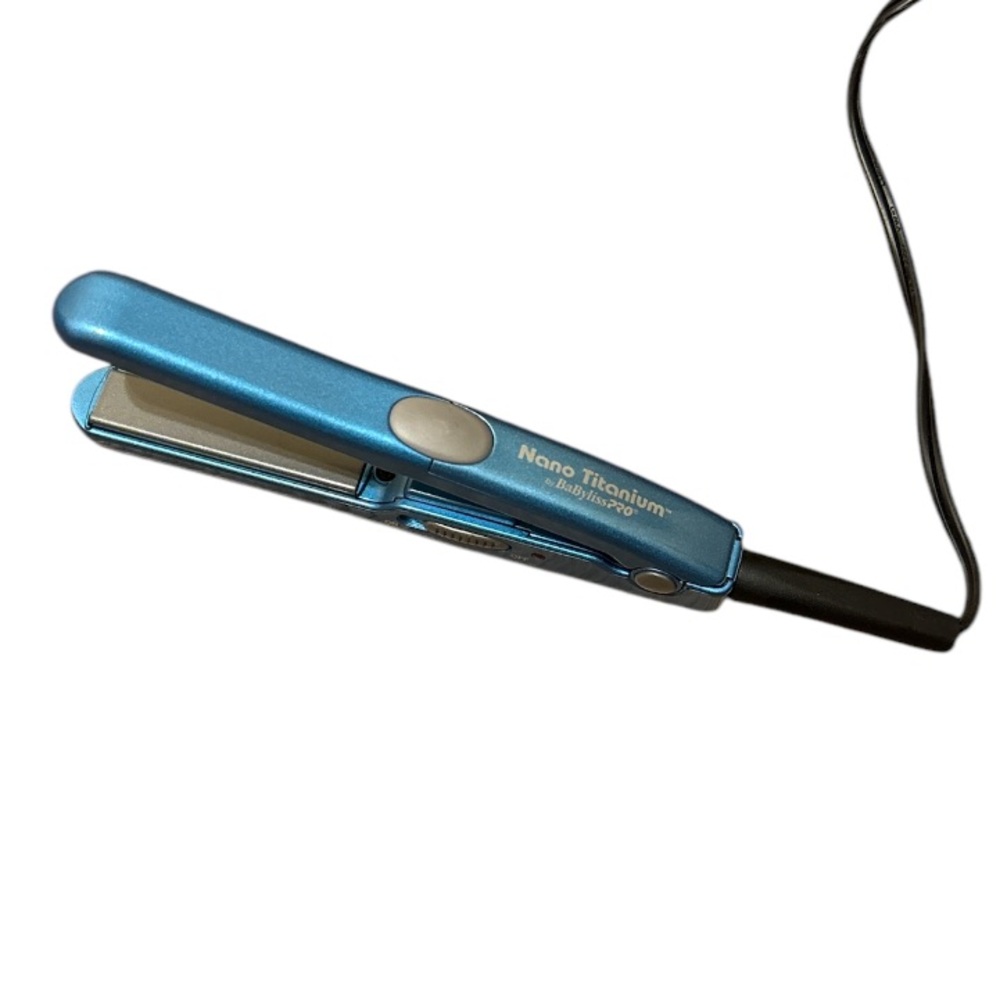 Nano Titanium by BaByliss Pro Mini Straightner